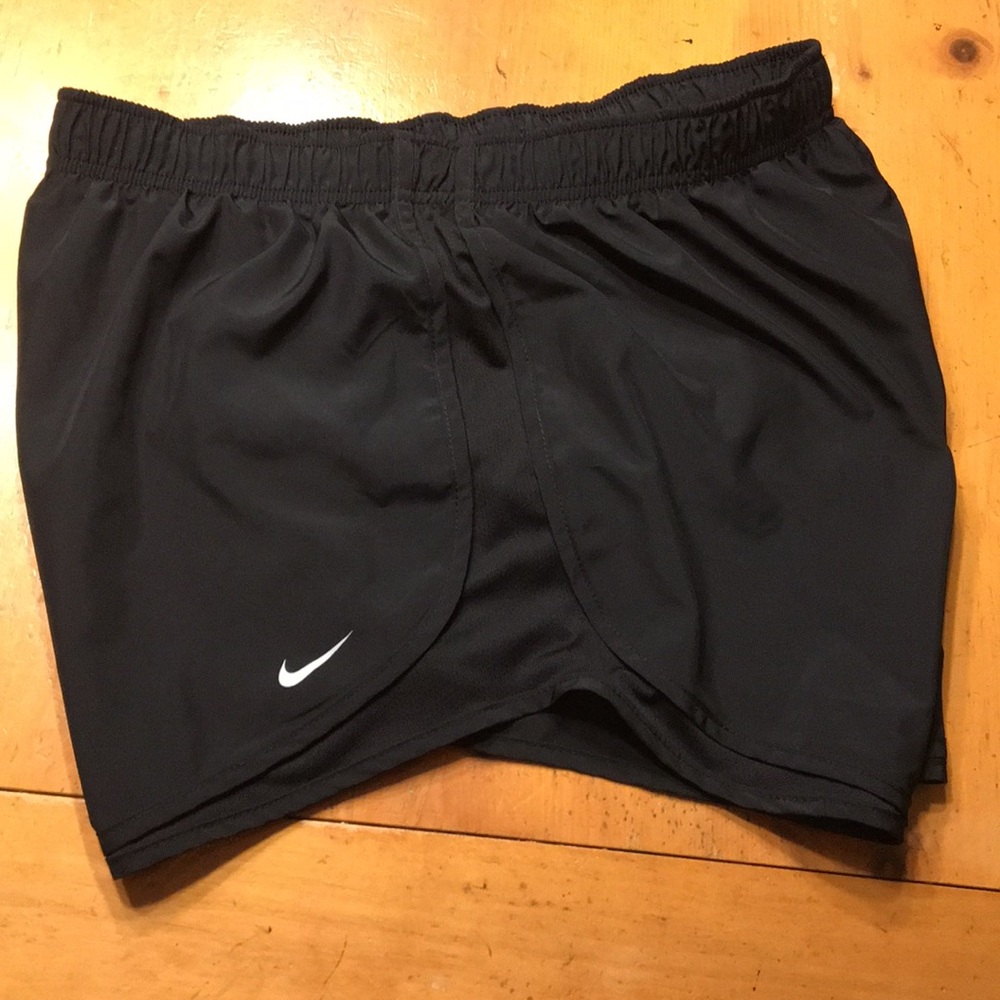 Nike Tempo Shorts - Picture 5 of 5